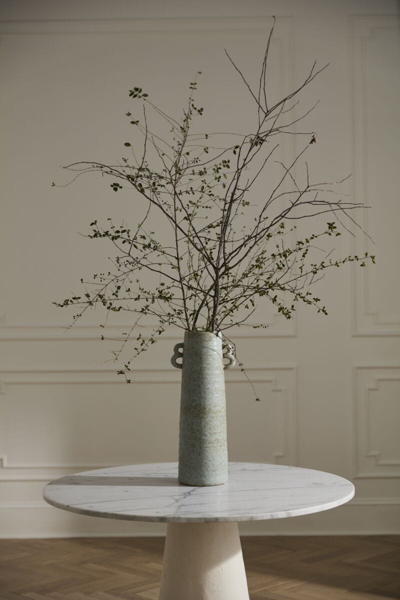 Accent Decor Bowen Vase Vase