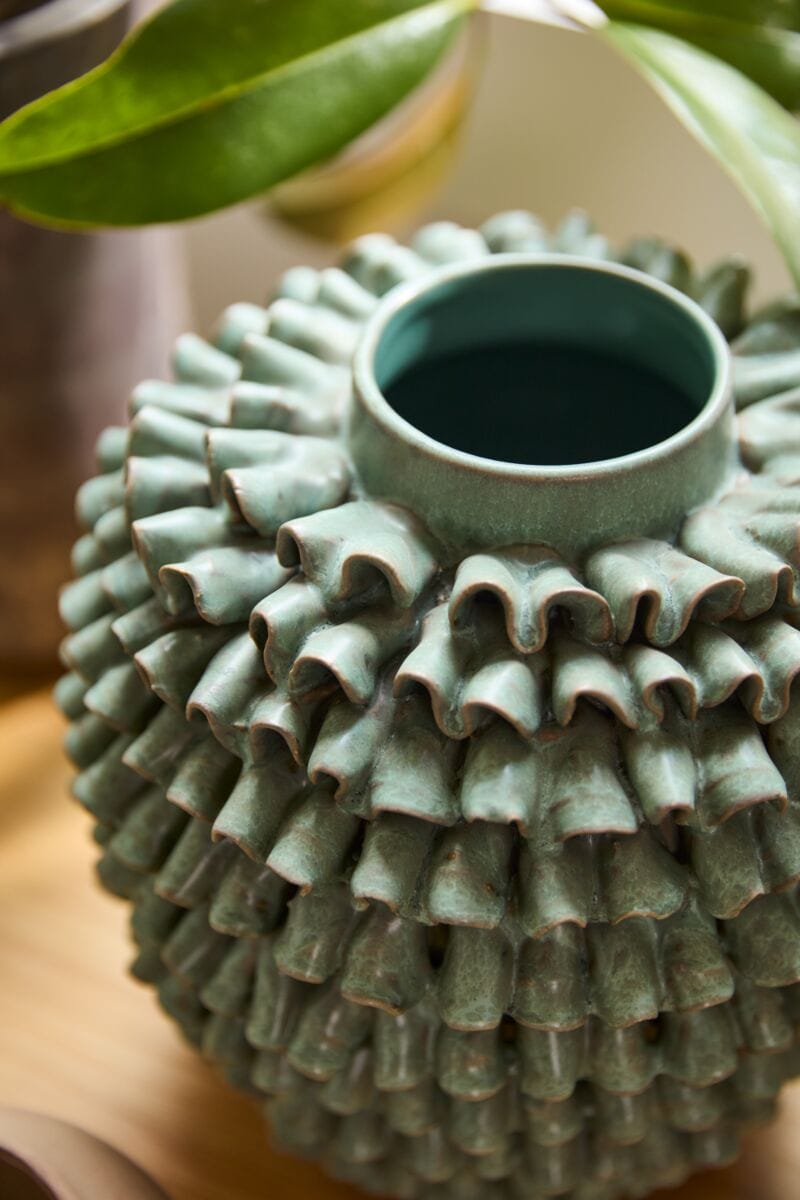 Accent Decor En Pointe Vase Vase 51635.05