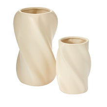 Accent Decor Florian Vase Vases