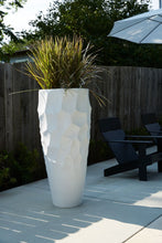 Accent Decor Grand Vela Planter Pots & Planters