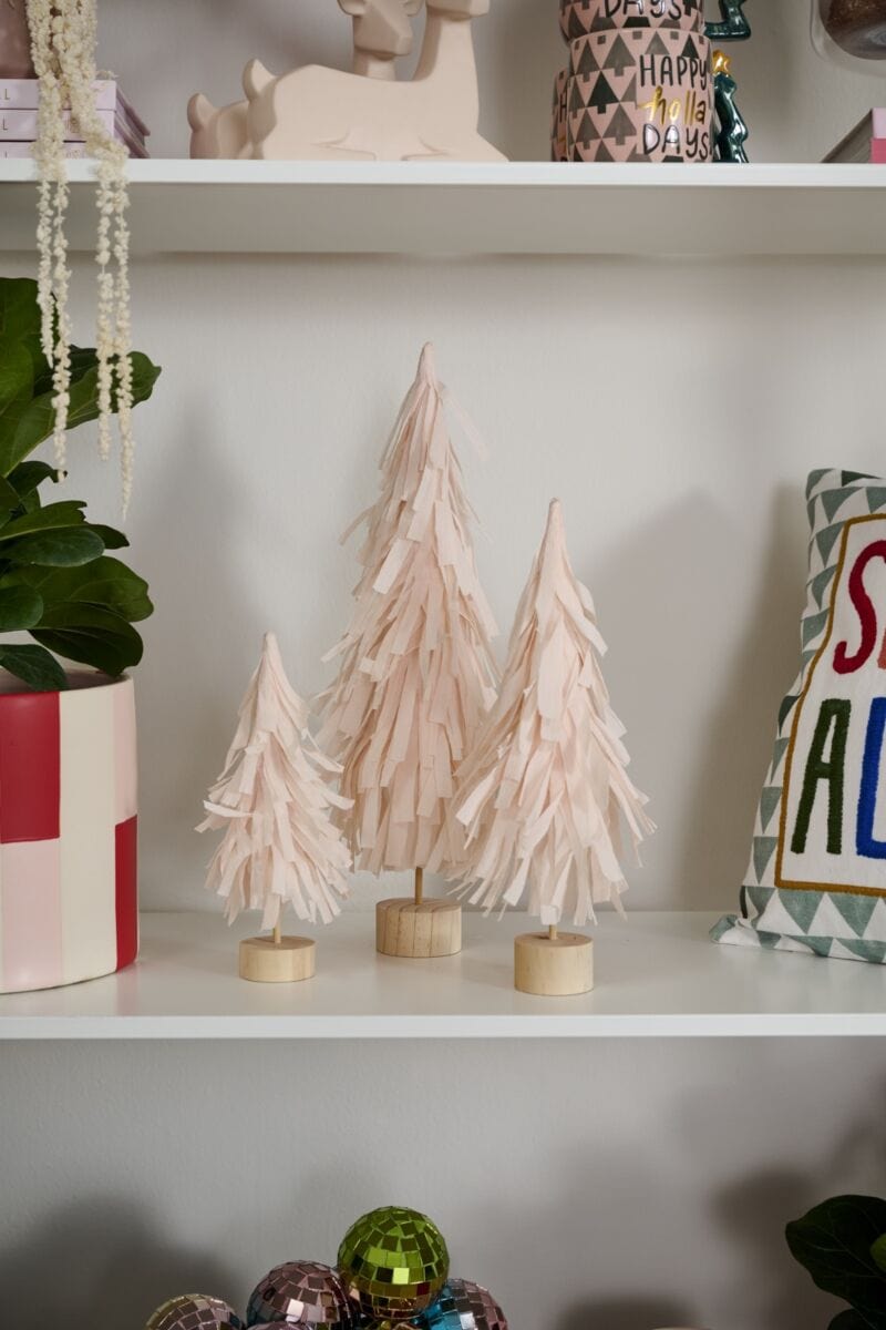 Accent Decor Steamer Tree Seasonal & Holiday Decorations