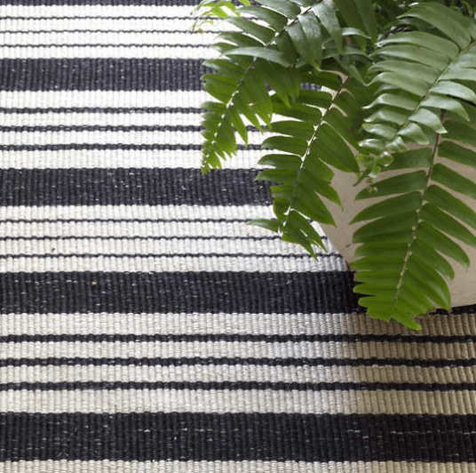 Annie Selke Birmingham Indoor/Outdoor Rug Rugs