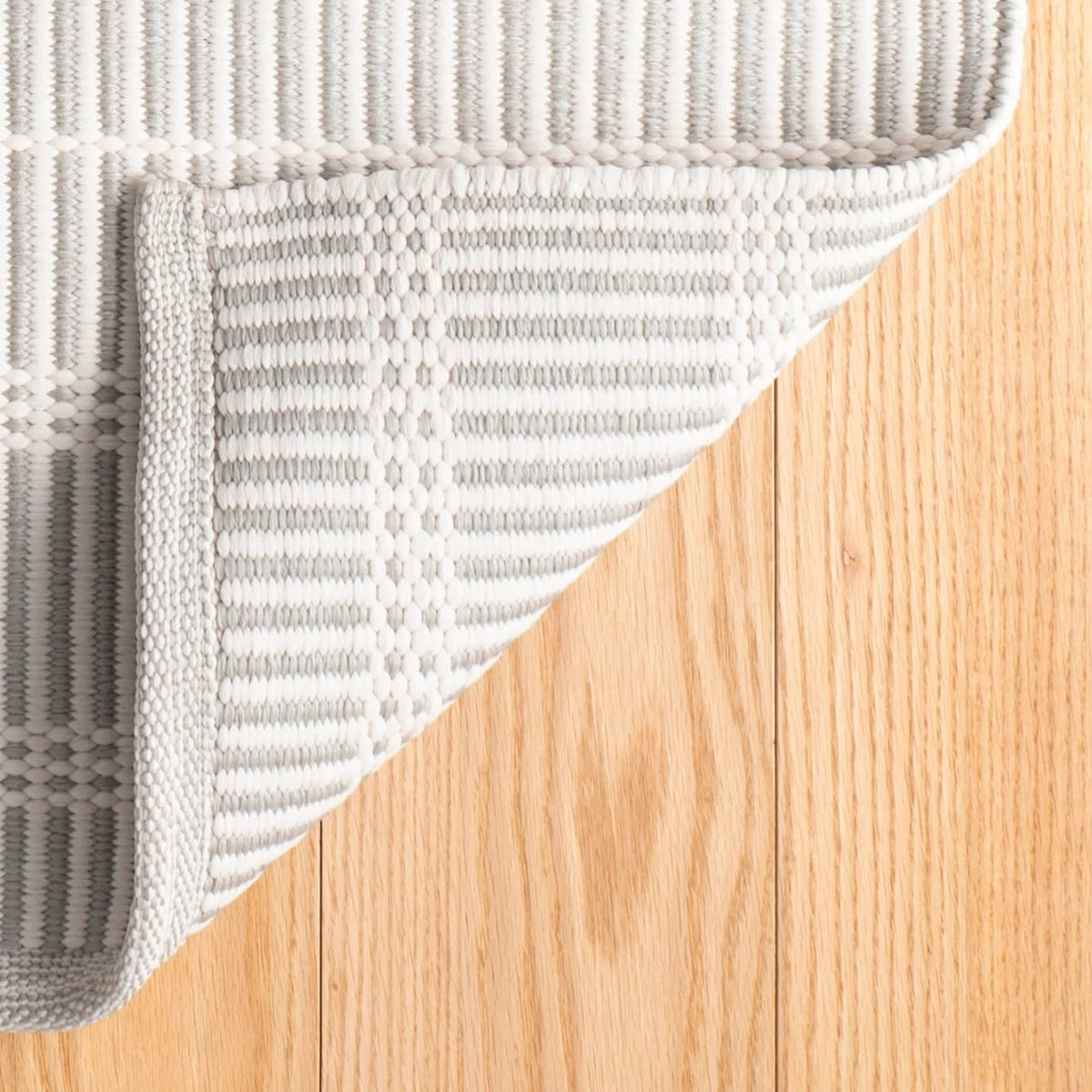 Annie Selke Marlo Indoor/Outdoor Rug- Platinum Rugs