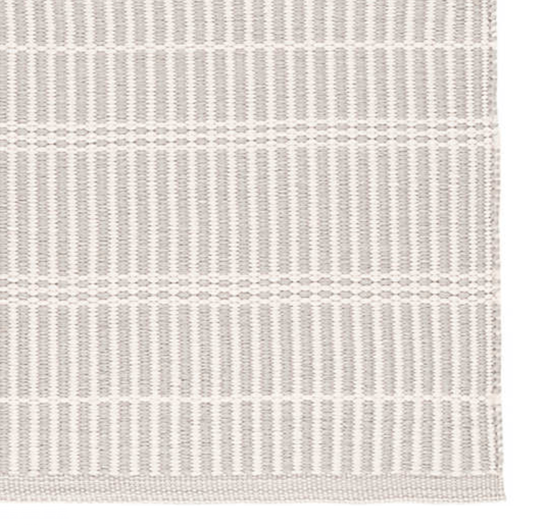 Annie Selke Marlo Indoor/Outdoor Rug- Platinum Rugs