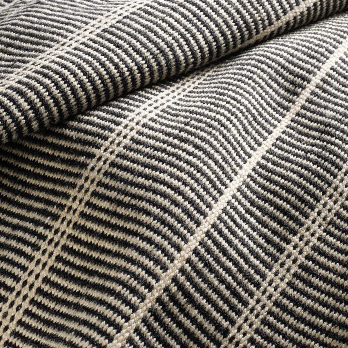 Annie Selke Samson Indoor/Outdoor Rug- Black Rugs