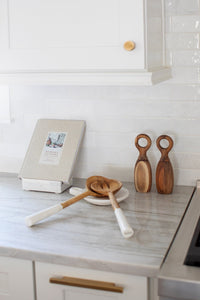 BidK Home Marble Cookbook Stand 790567