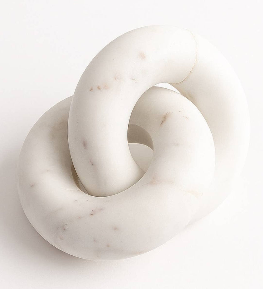 Marble Round Knot
