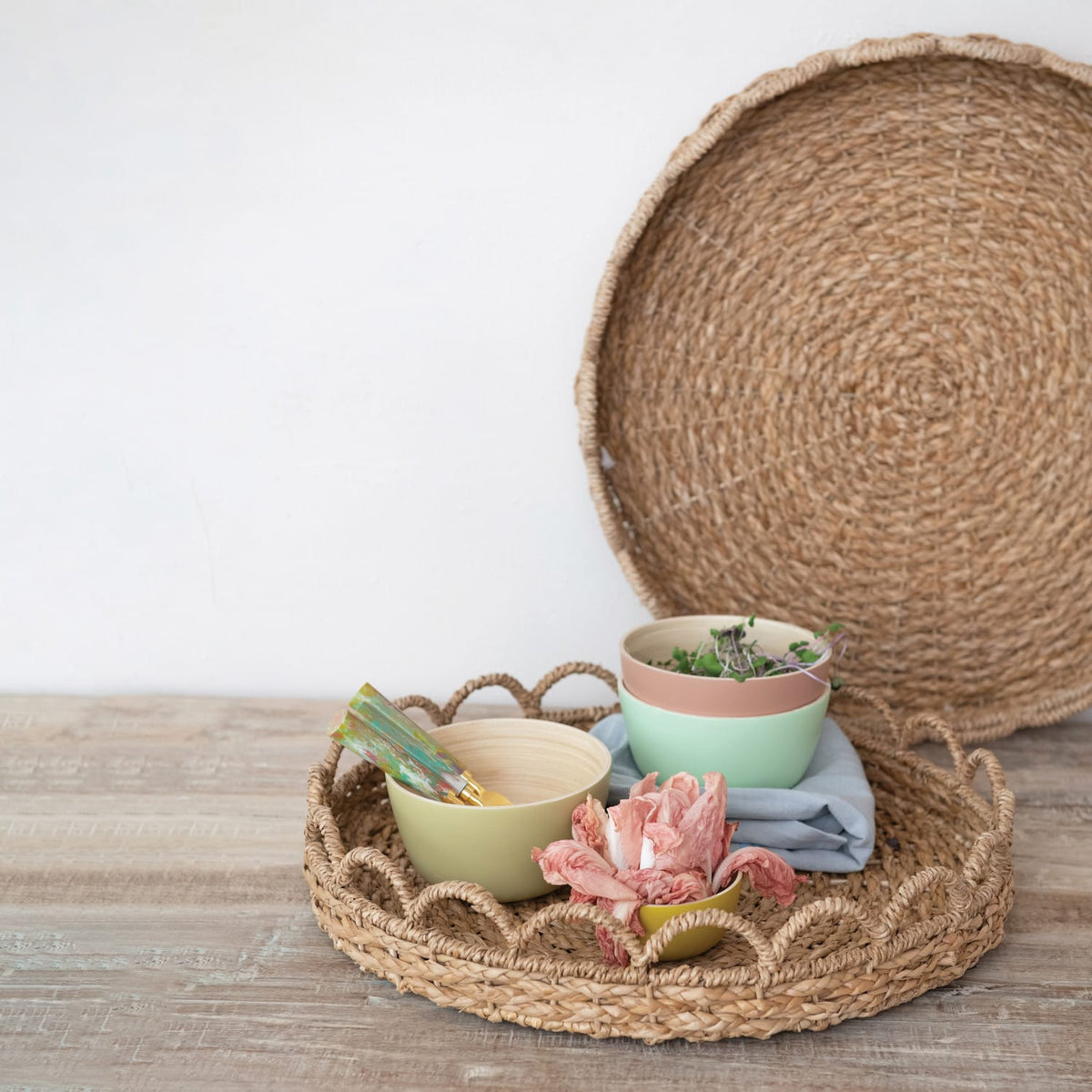 Creative Co-op Woven Seagrass Scalloped Trays Decorative Trays