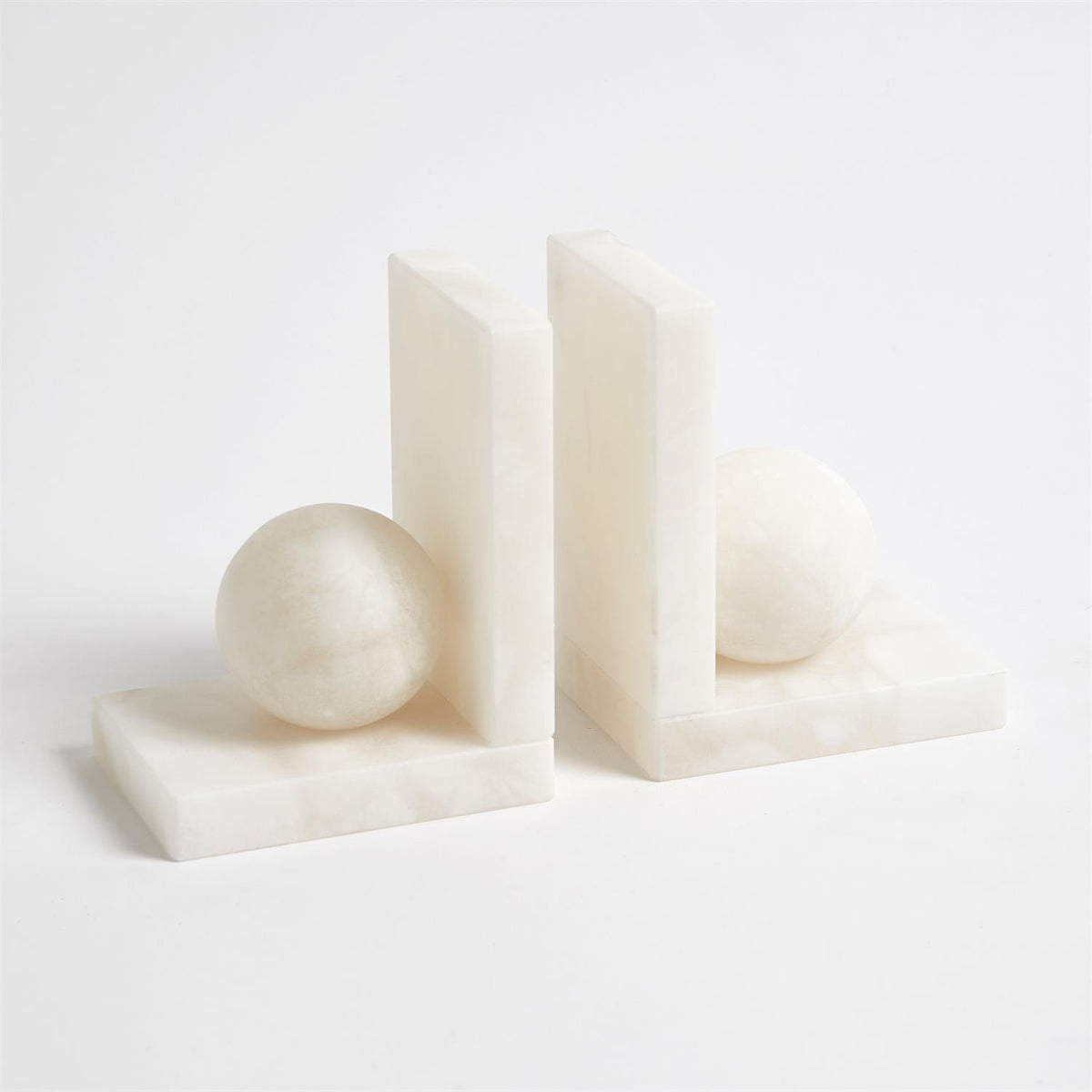 Global Views Alabaster Ball Bookend 3.31554