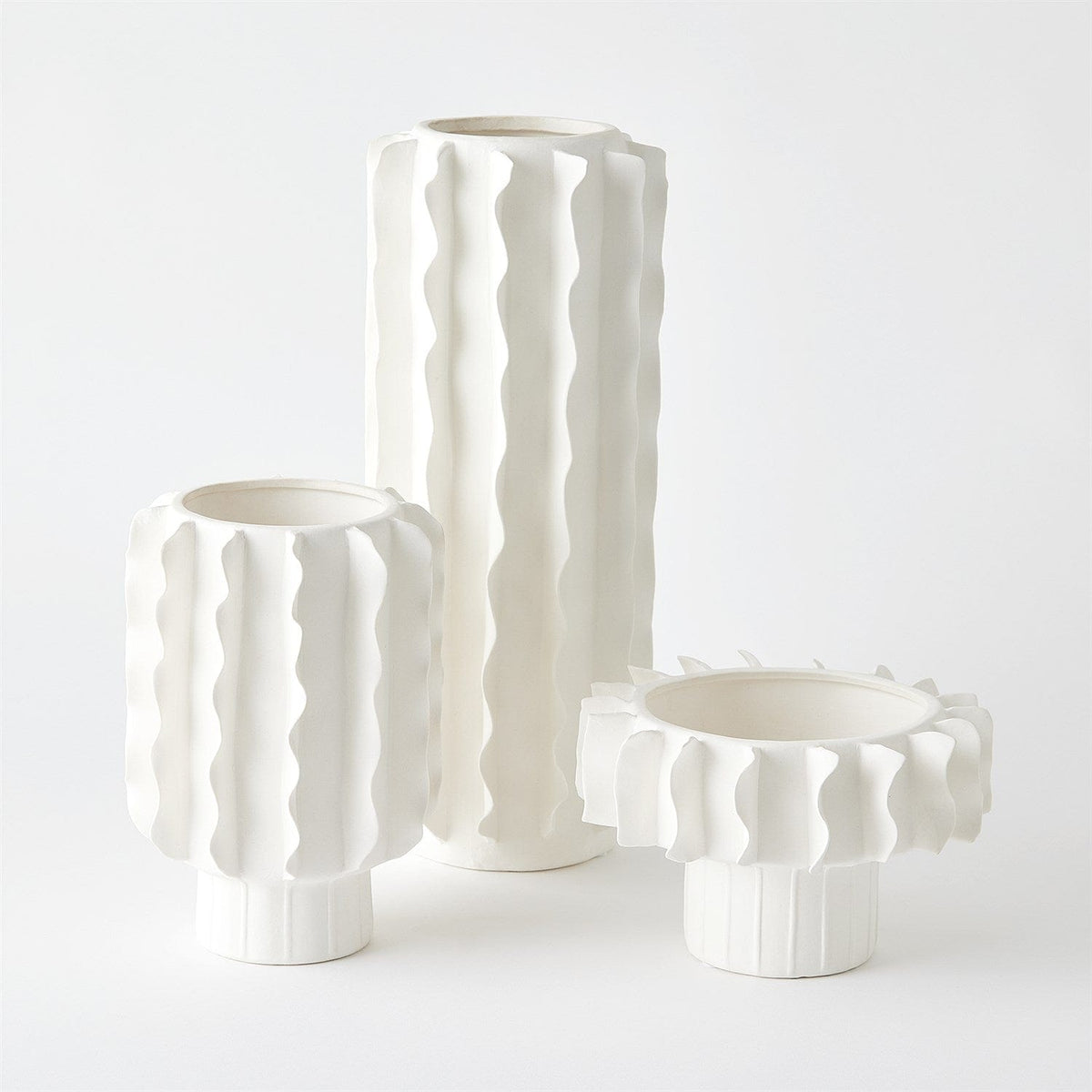Global Views Frilled Vase & bowl