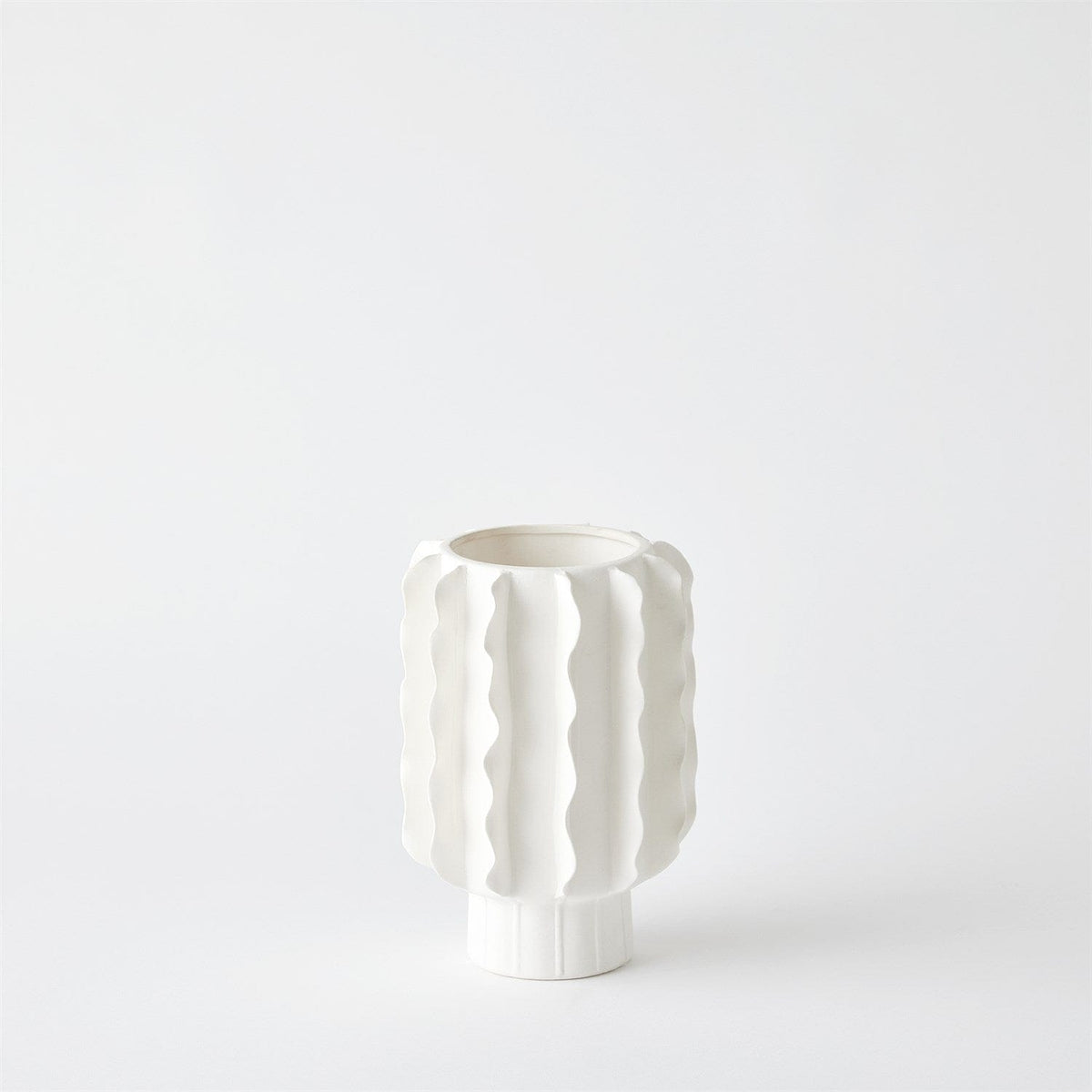 Global Views Frilled Vase & bowl