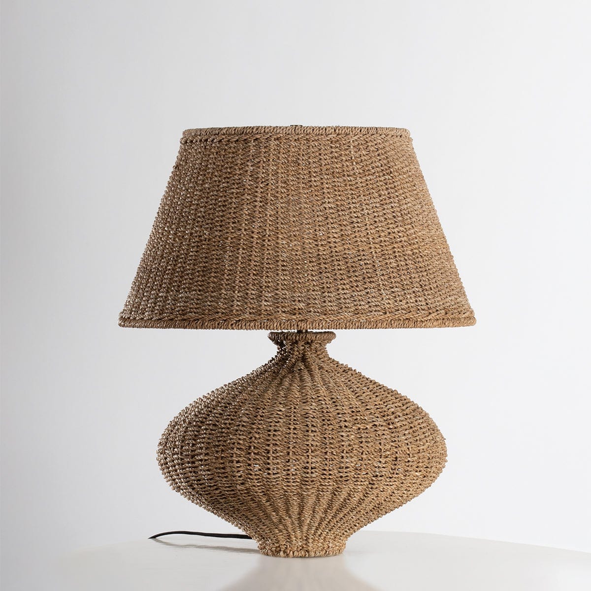Nette Woven Table Lamp - Thumbnail 2