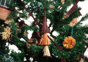 Kazi Berry Tassels Ornament Seasonal & Holiday Decorations OO.10230