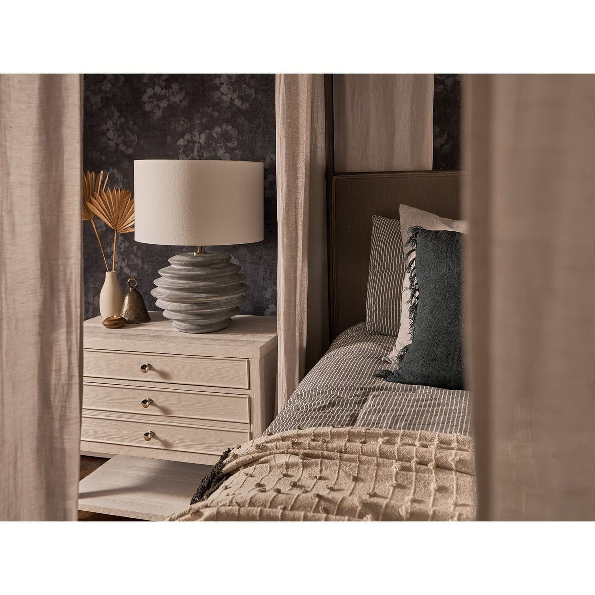 Regina Andrew Canyon Ceramic Table Lamp Table Lamps 13-1369