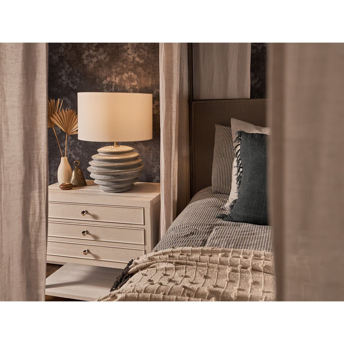 Regina Andrew Canyon Ceramic Table Lamp Table Lamps 13-1369