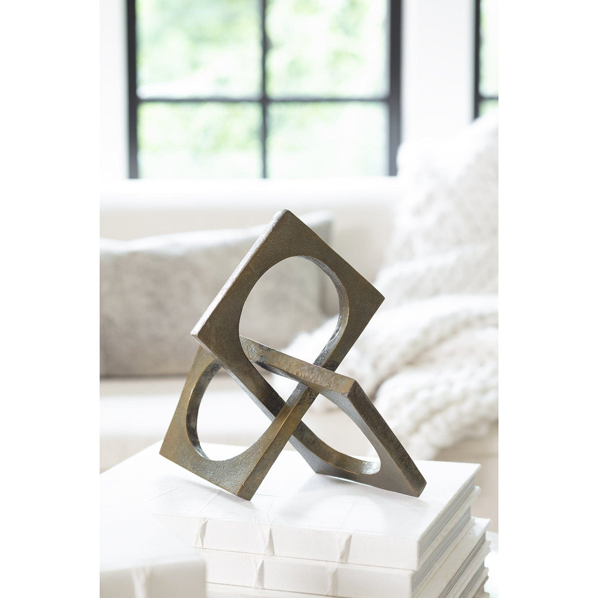 Regina Andrew Emil Sculpture Sculptures 20-1424