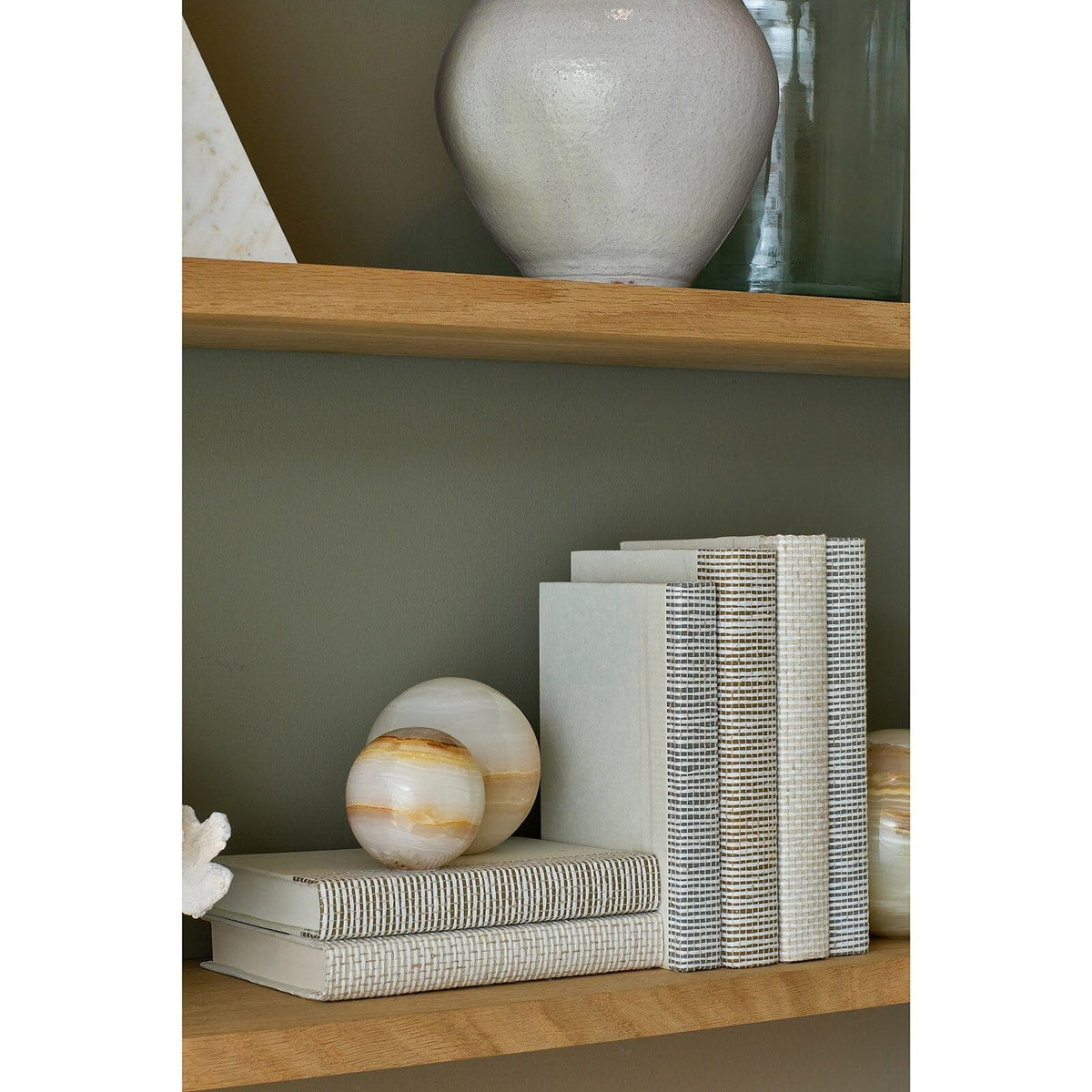 Regina Andrew Regina Andrew Jade Sphere Accessory Set Decorative Objects 20-1452