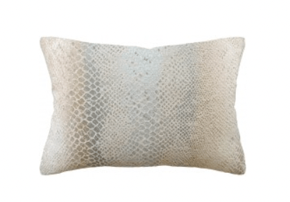 Ryan Studio 14" X 20" lumbar Liz Pillow Pillows 141-7995