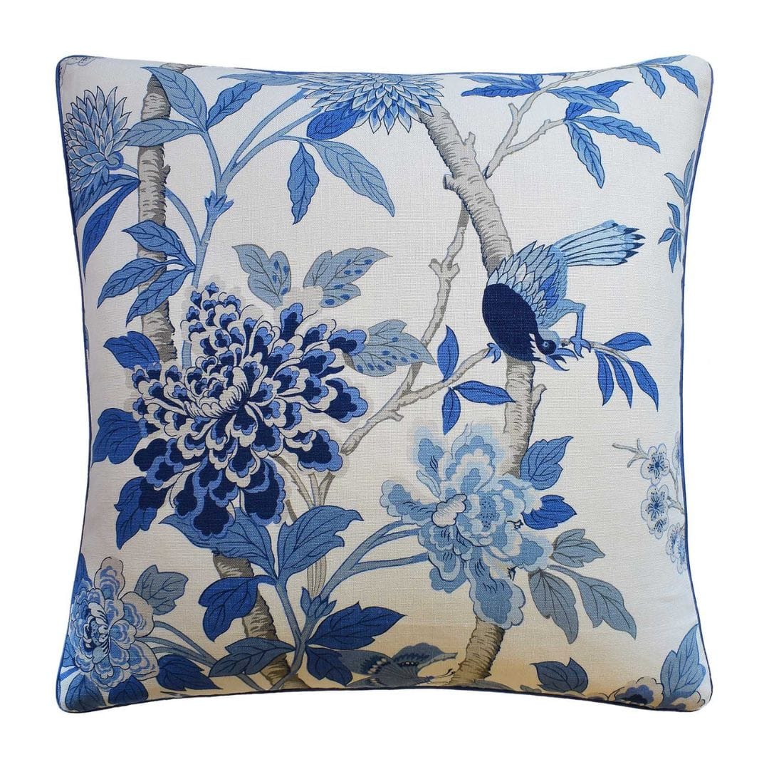 Ryan Studio Blue / 22 x 22 Hydrangea Bird Pillow Pillows 133-4994