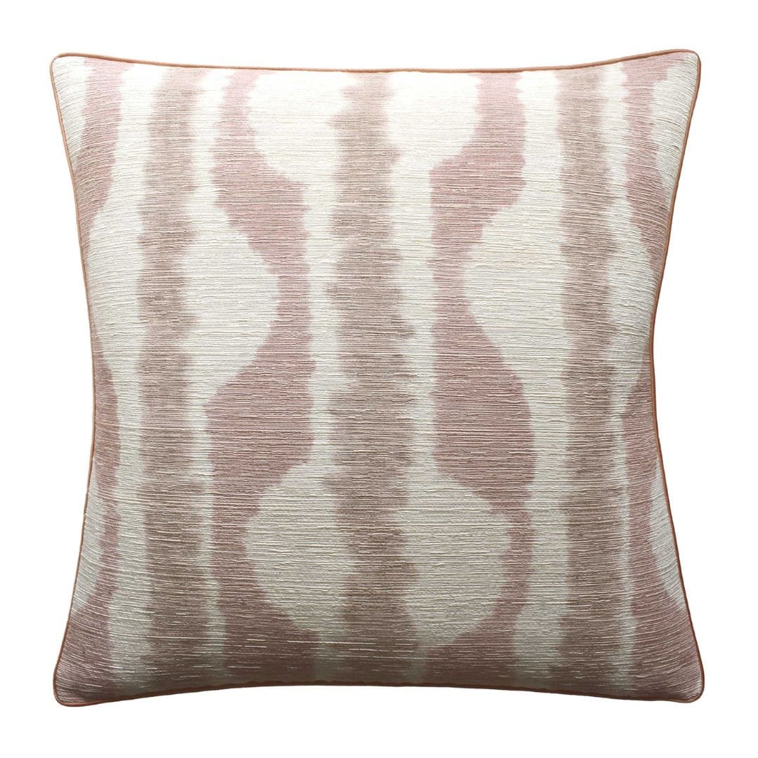 Ryan Studio Rhea - Persian Rose Pillows