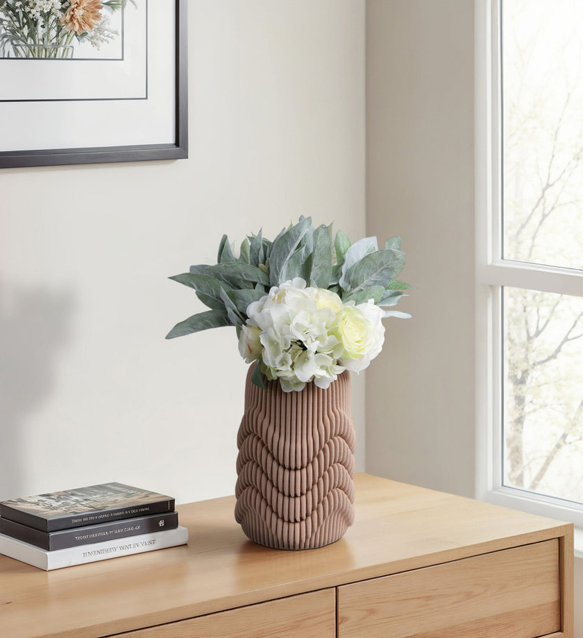 Ethos 3D Printed Porcelain Vase - secondary
