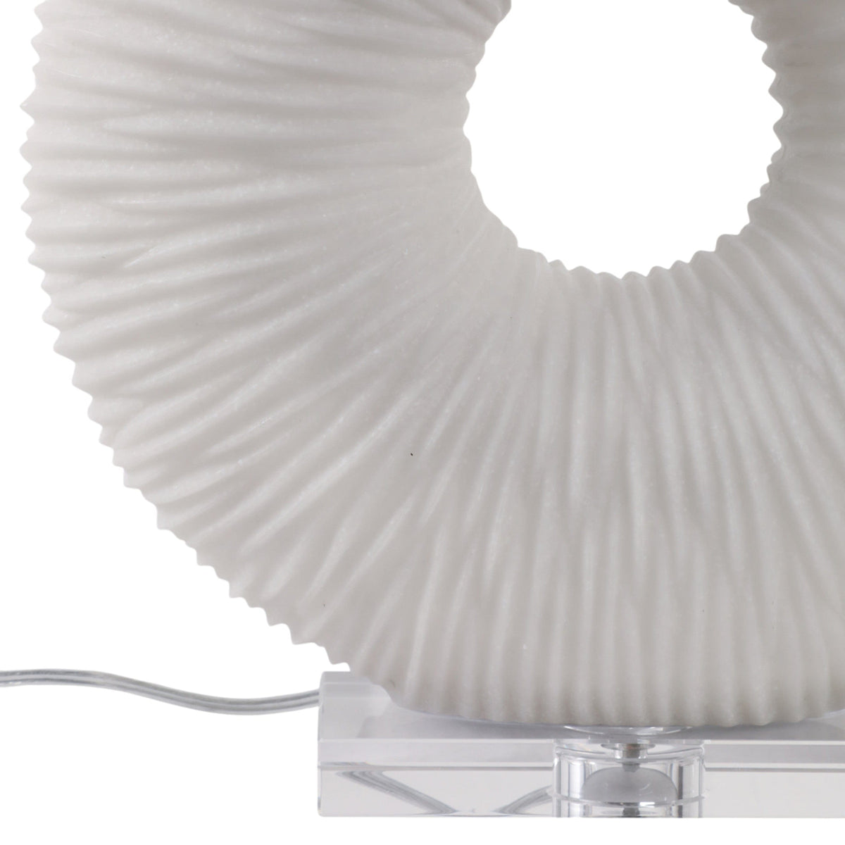 Sagebrook Home Nataly Quartz Resin Table Lamp Table lamp EV51435