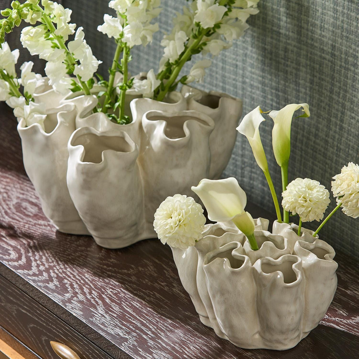 Tozai Banyan White Ceramic Vase Vases