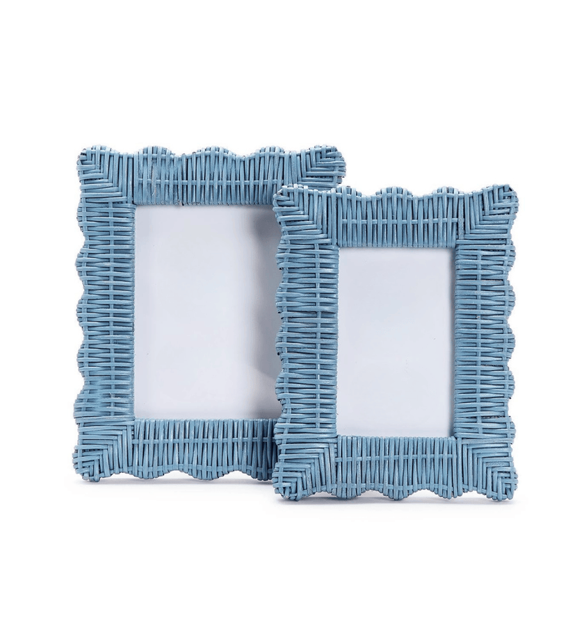 Blue Wicker Weave Scalloped Photo Frame