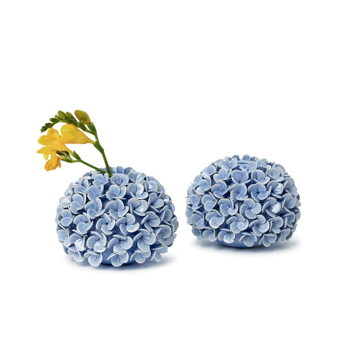 Tozai Hand-Crafted Hydrangea Flower Bud Vases / Taper Candle Holders Vases 55060