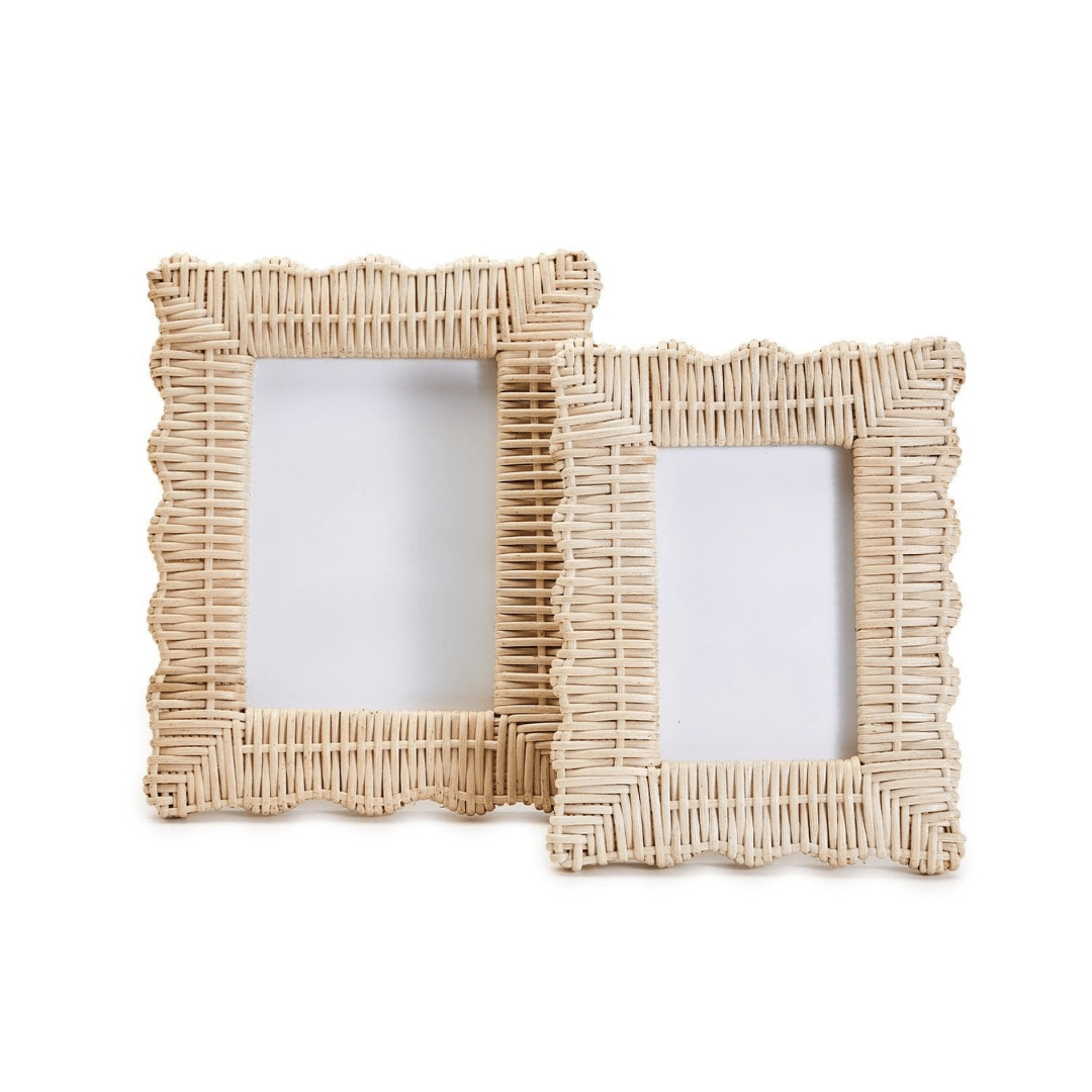 Tozai Wicker Weave Scalloped Photo Frame Photo Frame