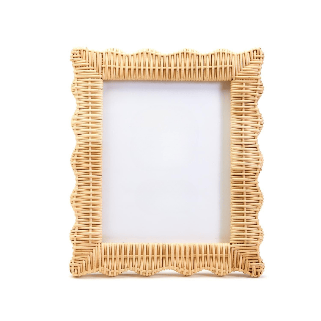 Tozai Wicker Weave Scalloped Photo Frame Photo Frame