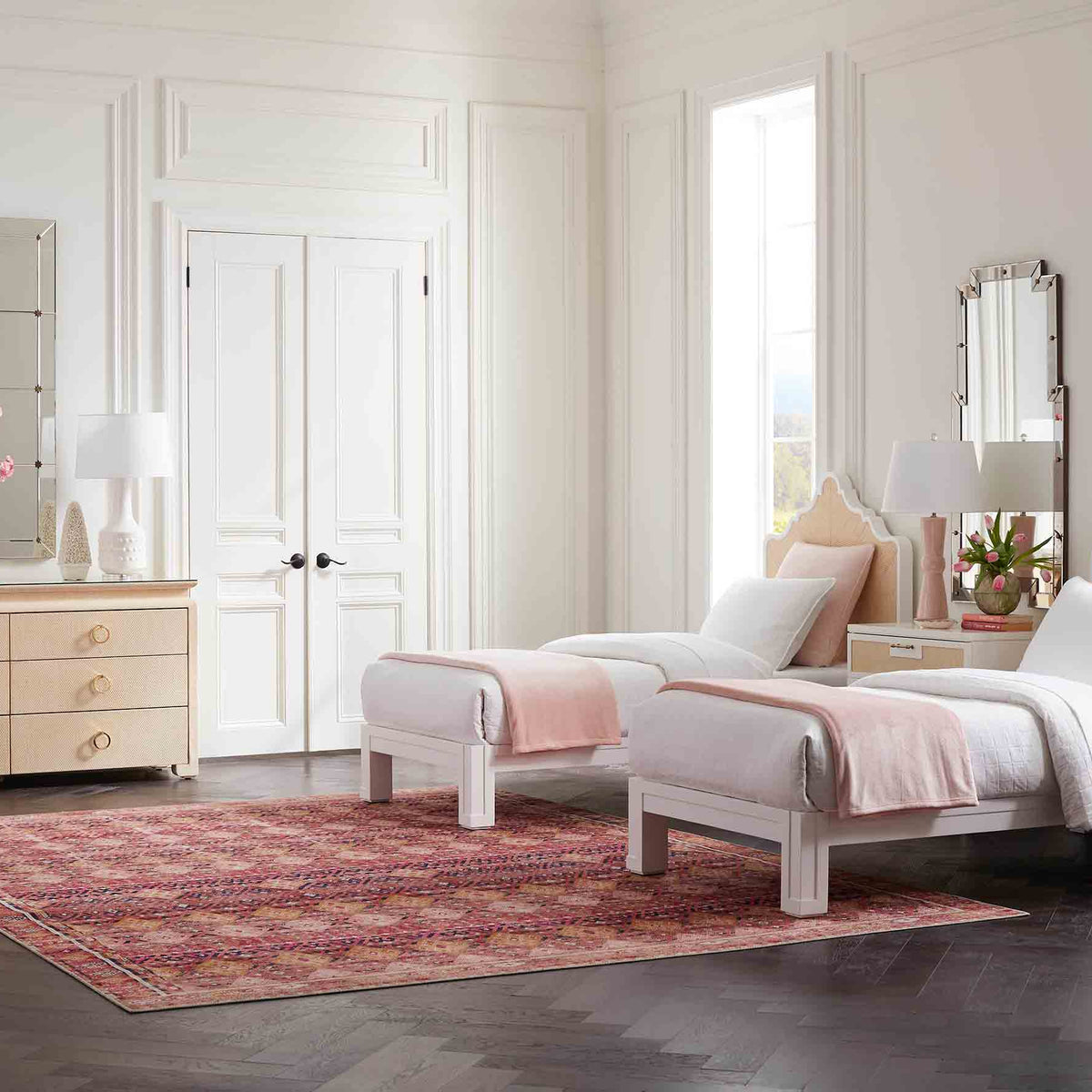 Villa & House Elina Extra Large 6-Drawer Dressers