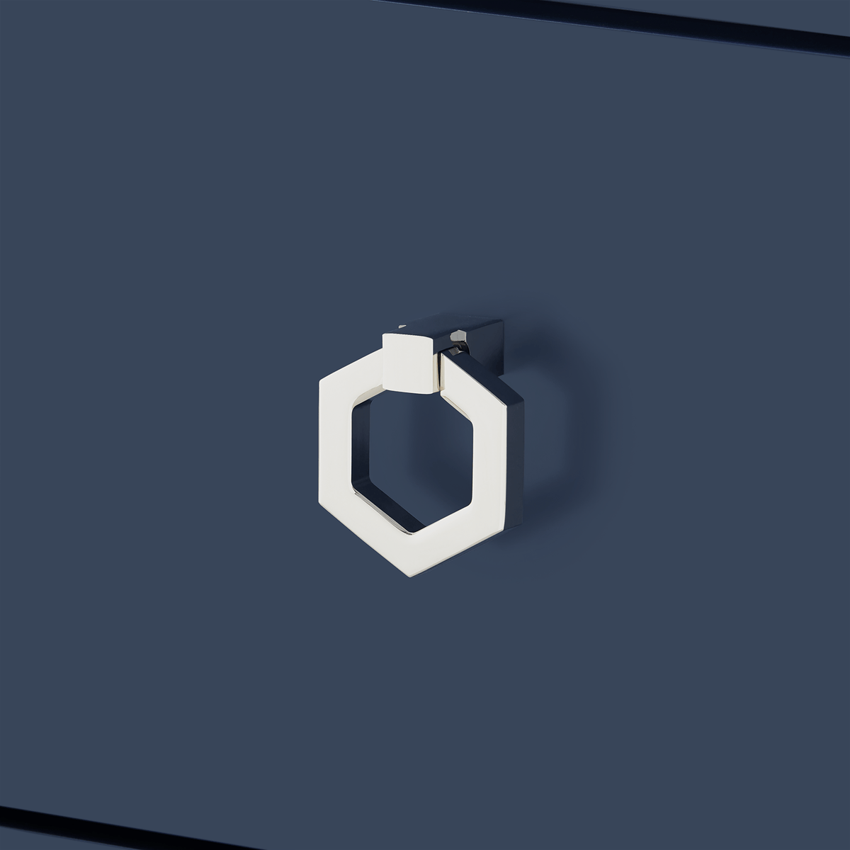 Villa & House Madison 8-Drawer Dressers