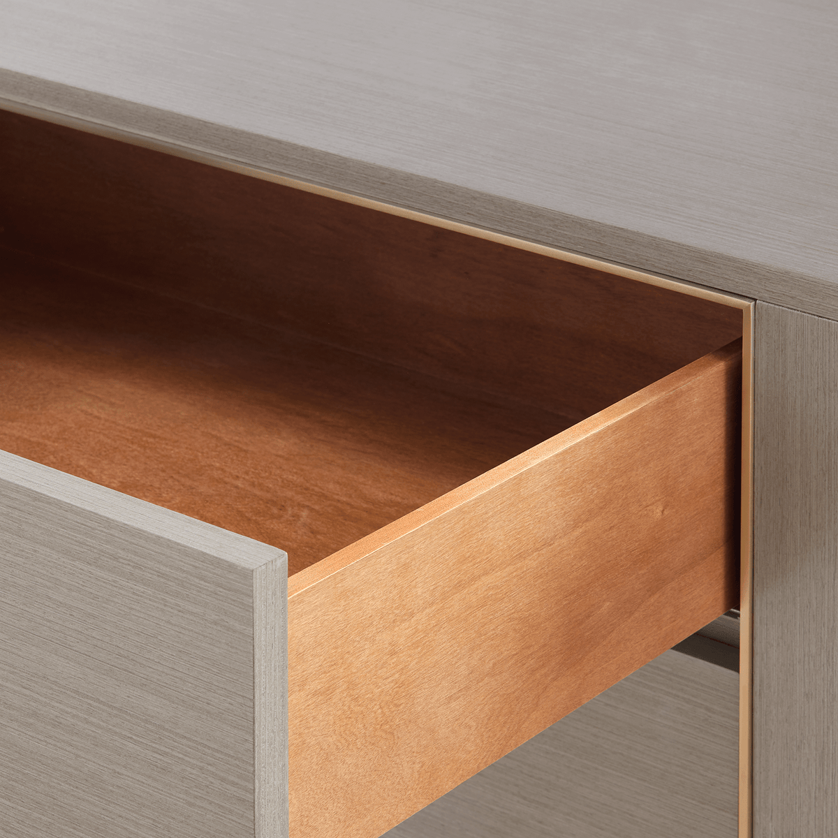 Villa & House Morris Extra Large 6-Drawer Dressers