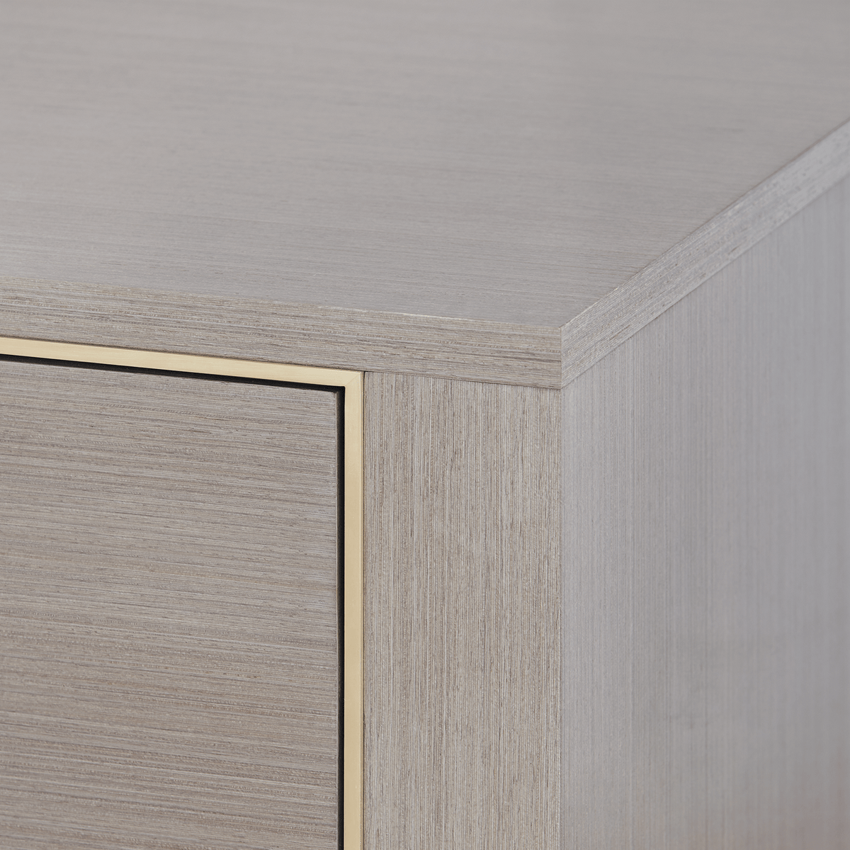 Villa & House Morris Extra Large 6-Drawer Dressers