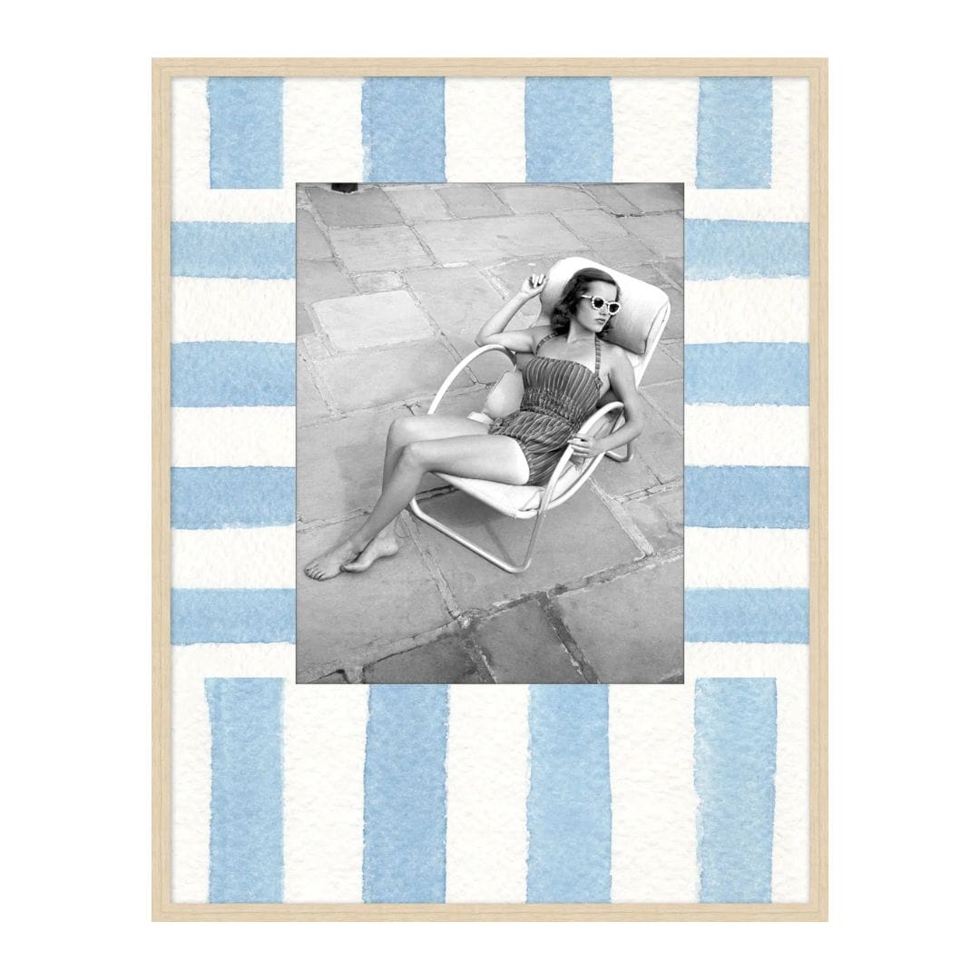 Wendover Art Lounging Lady Artwork WLIFE0144