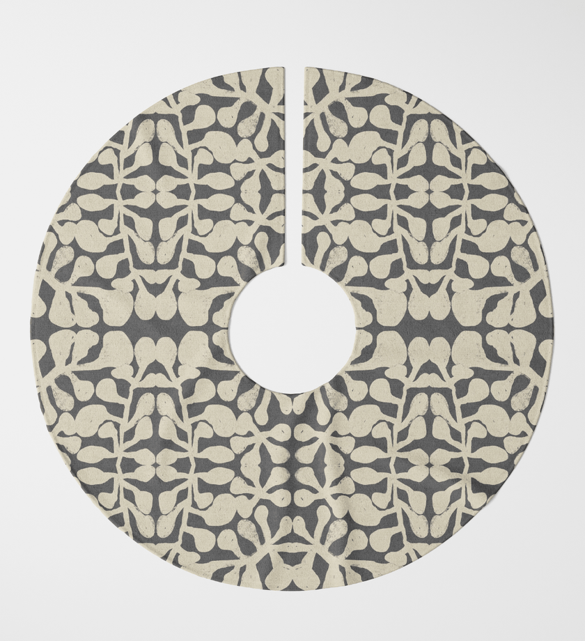 Pods Charcoal Tree Skirt