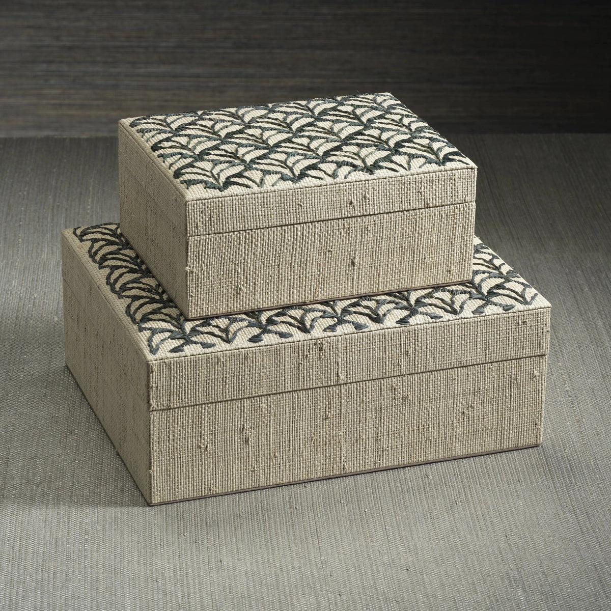 Zodax Canaria Petals Natural Fiber Raffia Box Decorative Boxes