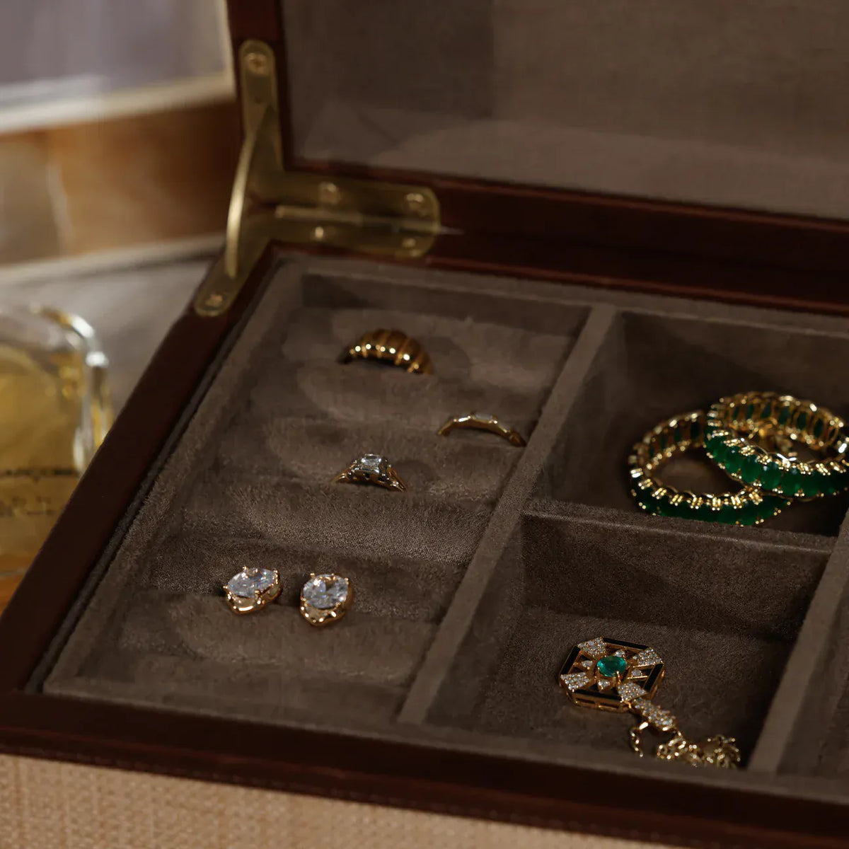 Zodax Linea Raffia with Leather Trim Jewelry Box Jewelry Box IN-8460