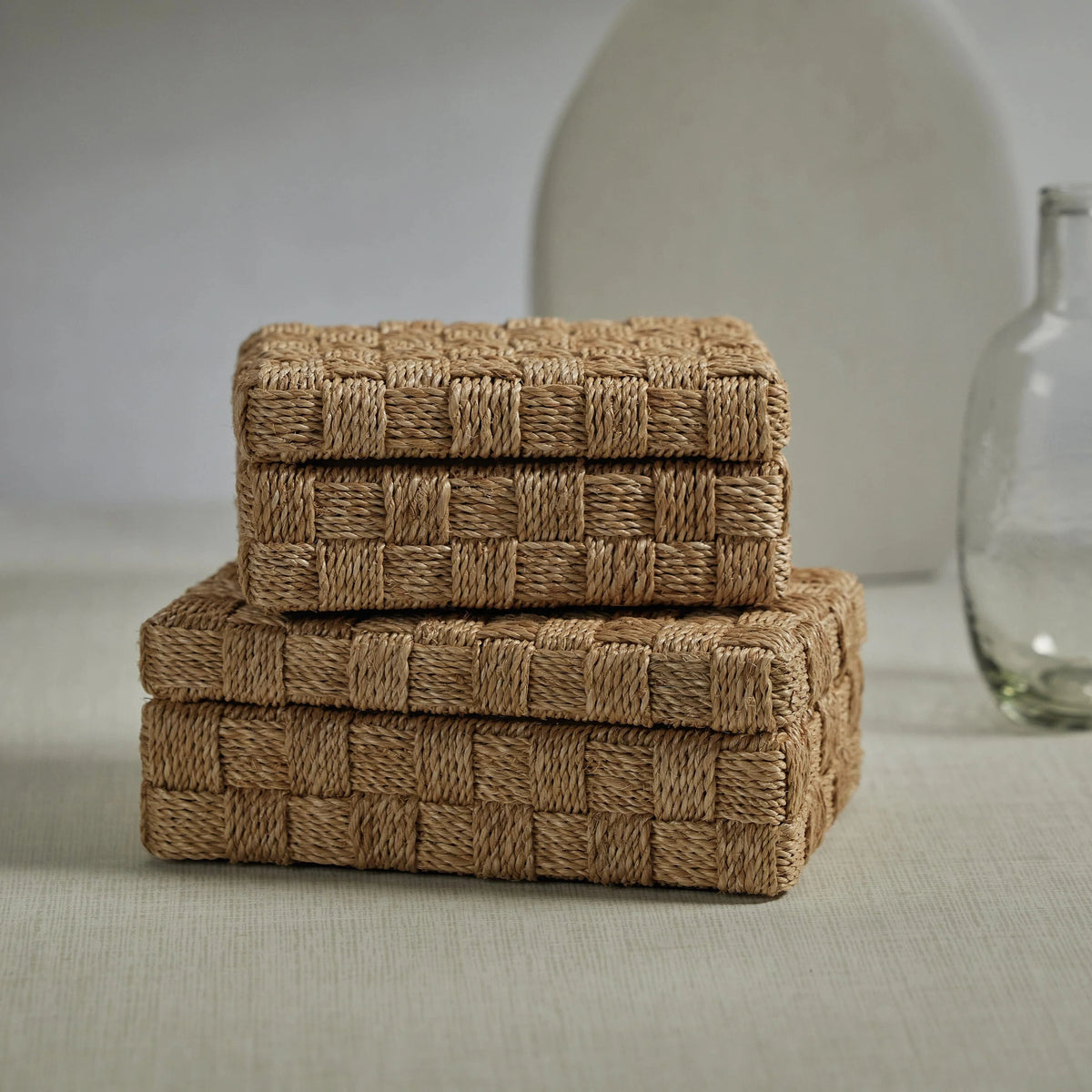 Zodax Natural Abaca Rope Hinged Box with Suede Interior Boxes