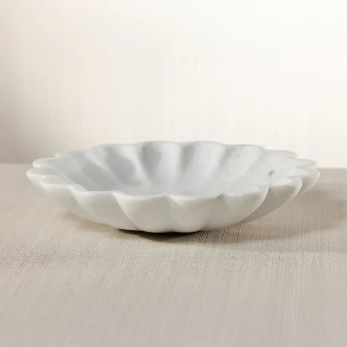 Zodax Scallop Flower Marble Bowl Bowl IN-8507