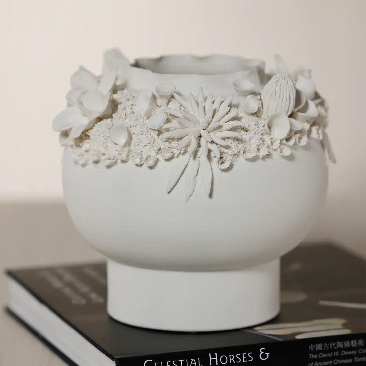 Zodax Shellstone Handmade Ceramic Vase Vase CH-8351